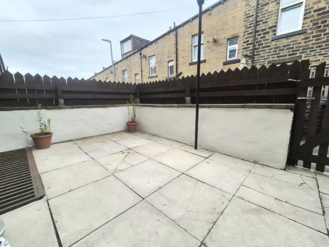 House for rent in Willowfield, Sowerby Bridge