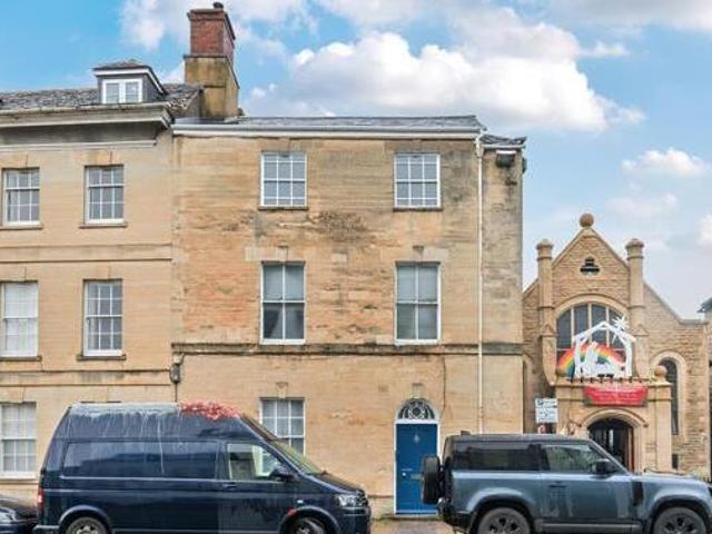 House for sale in Black Bourton, Oxfordshire