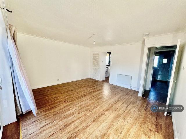 Apartment for rent in Oxgangs, Scotland