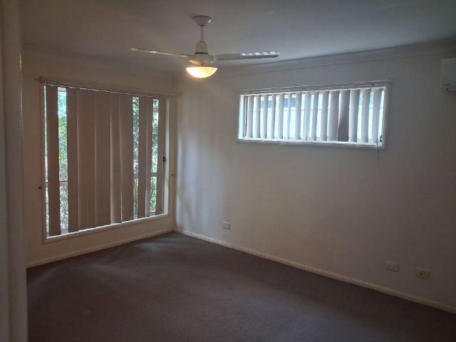 Room for rent in Oxley, Greater Brisbane