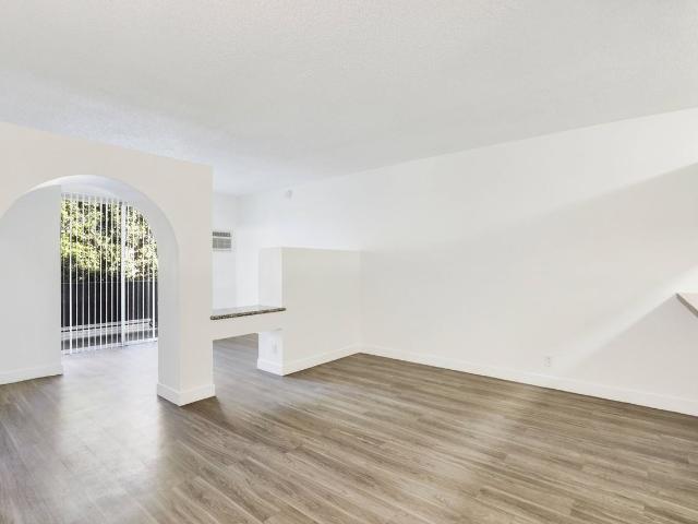 Apartment for rent in North Hollywood Neighborhood Council District, Canoga Park