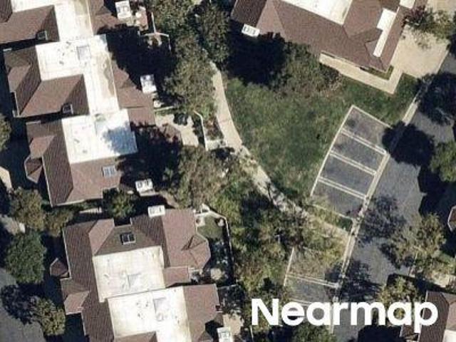 Condo for sale in Woodland Hills