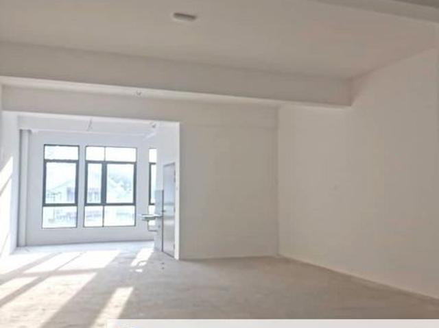 Shop for rent in Fair Park, Majlis Bandaraya Ipoh