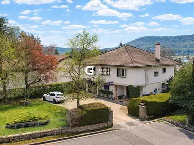 Maison vente à Nantua, Oyonnax