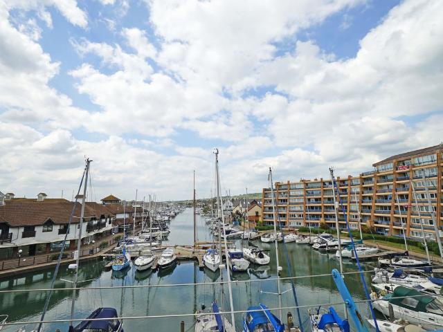 Apartment for rent in Port Solent, City Of Portsmouth