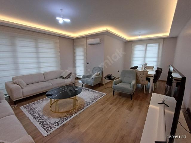 Üsküdar, İstanbul içerisinde satılık mülk