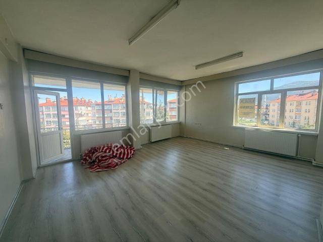 Akşehir, Konya içerisinde kiralık mülk