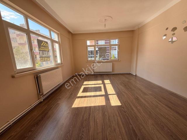 Akşehir içerisinde kiralık mülk