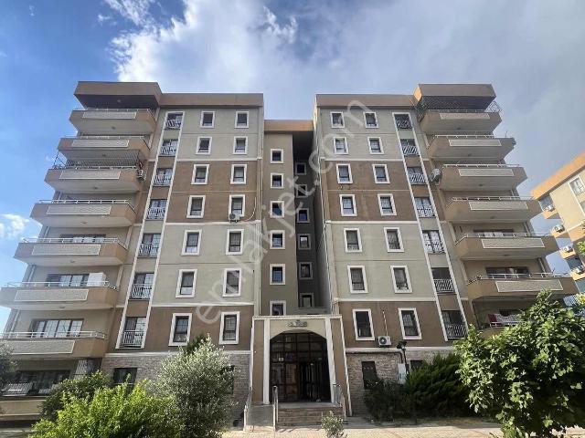 Yüreğir, Adana içerisinde satılık mülk