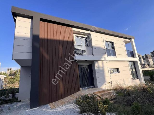 Osmangazi, Sarıçam içerisinde kiralık Villa