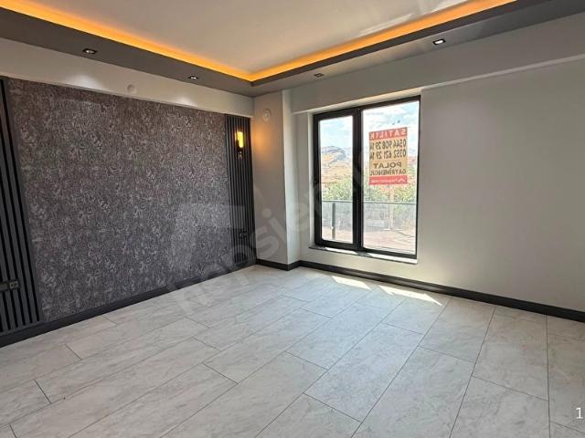 Develi, Kayseri içerisinde satılık Villa