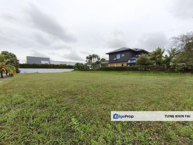House for sale in Malaka