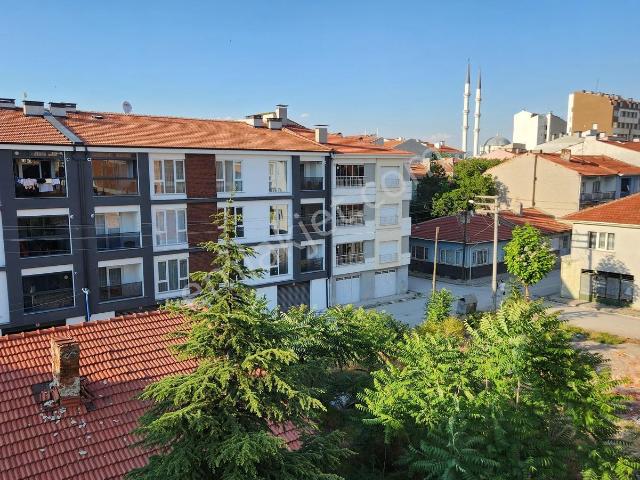 Zafer Mahallesi, Tepebaşı içerisinde satılık mülk