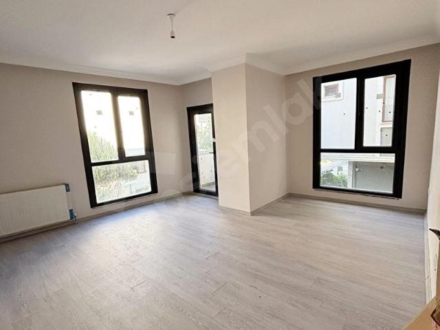 Osmangazi Mahallesi, Sancaktepe içerisinde satılık mülk