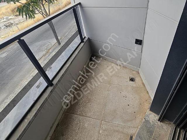 Menderes, İzmir içerisinde kiralık mülk