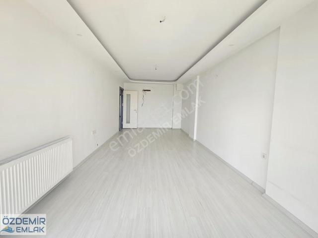Menderes, İzmir içerisinde kiralık mülk