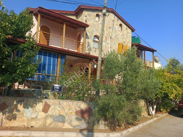 Çukuraltı Mahallesi, Menderes içerisinde satılık Villa