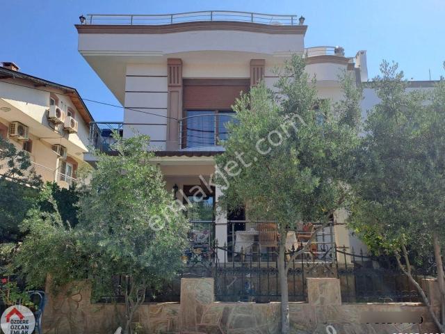 Menderes, İzmir içerisinde satılık Villa