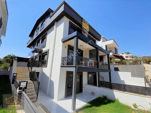 Menderes, İzmir içerisinde kiralık Villa