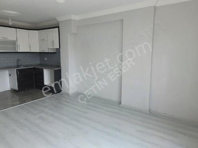 Menderes, İzmir içerisinde kiralık mülk