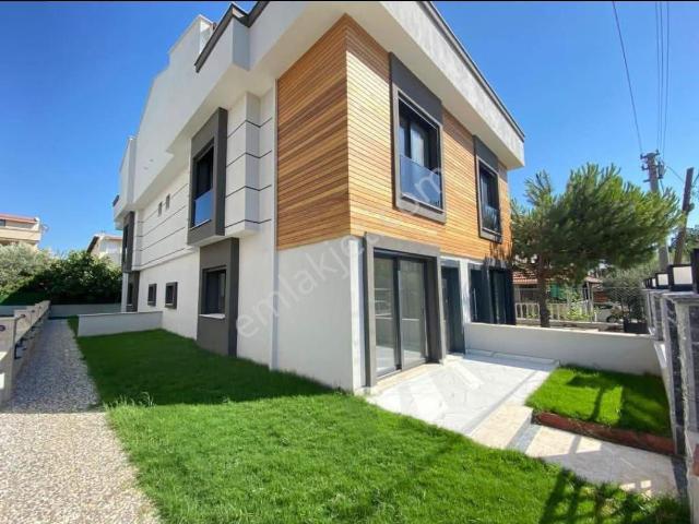 Menderes, İzmir içerisinde satılık Villa