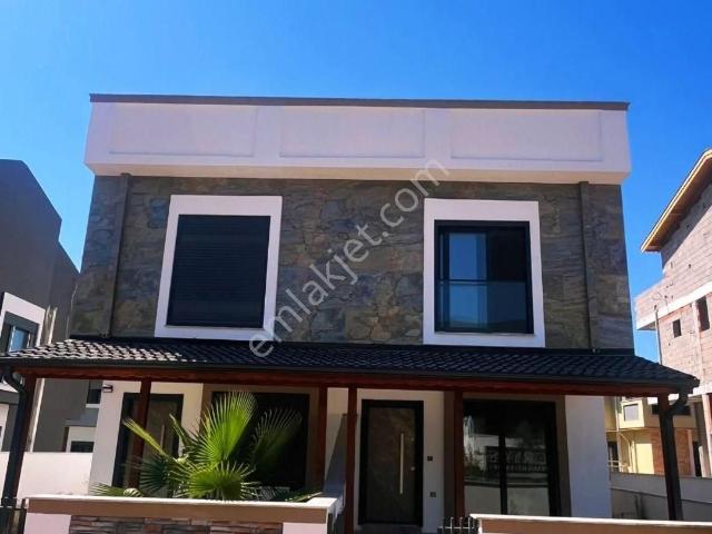 Menderes, İzmir içerisinde satılık Villa