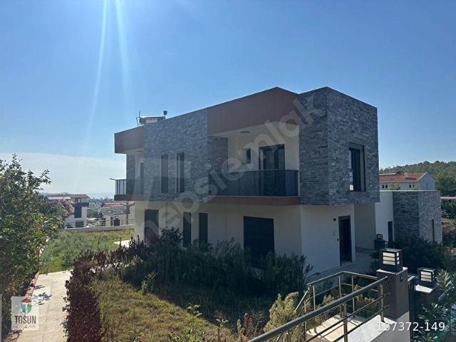 Menderes, İzmir içerisinde satılık Villa