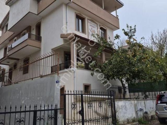 Menderes, İzmir içerisinde kiralık Villa