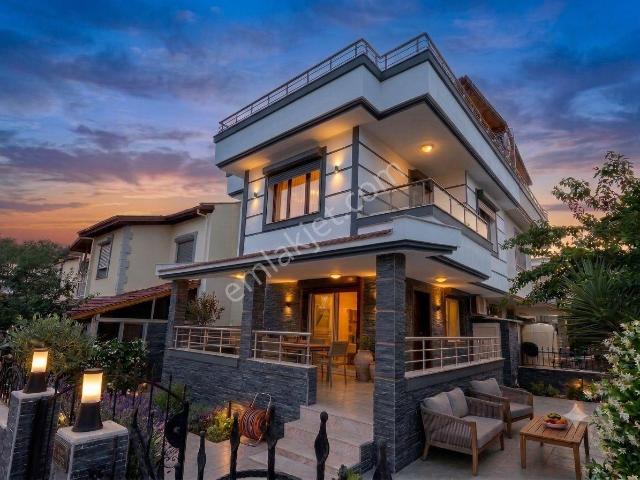 Menderes, İzmir içerisinde satılık Villa