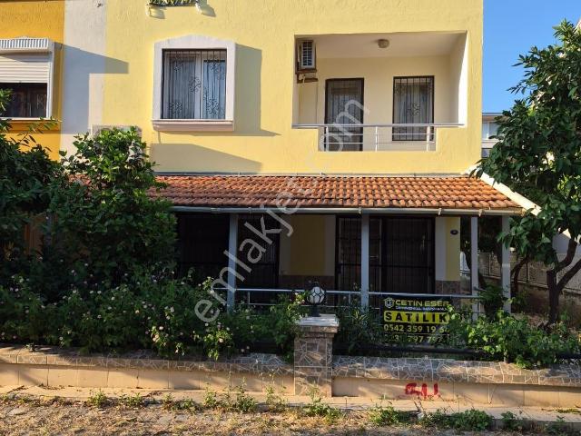 Menderes, İzmir içerisinde satılık Villa