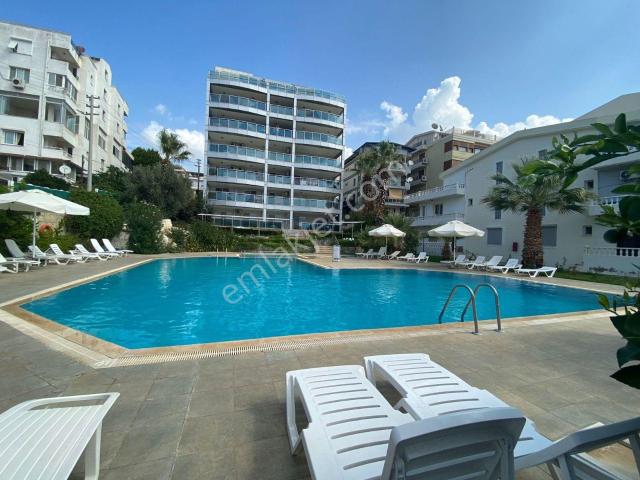 Menderes, İzmir içerisinde satılık mülk