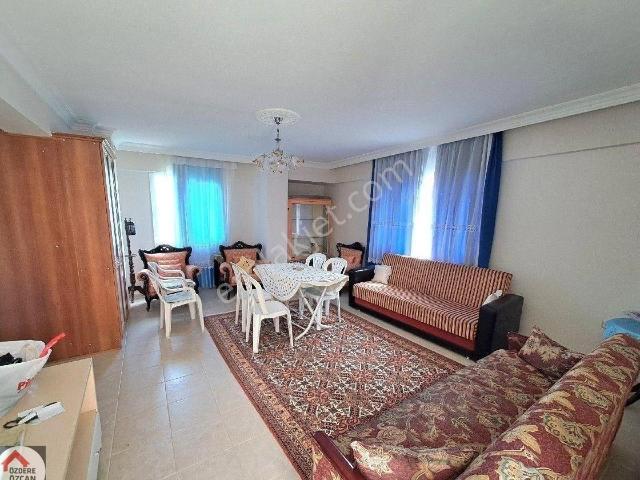 Menderes, İzmir içerisinde kiralık mülk