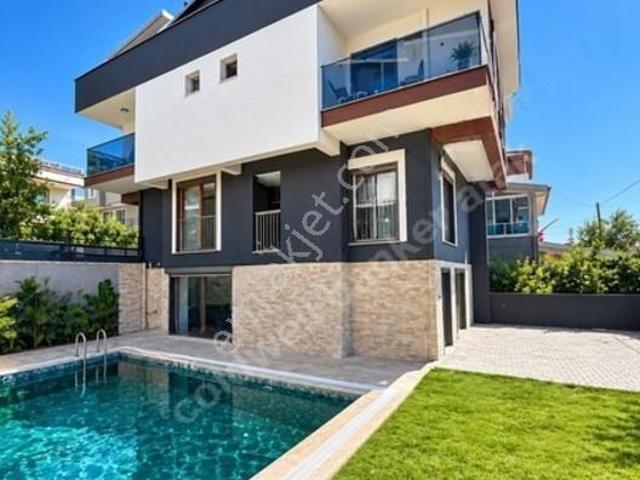 Menderes, İzmir içerisinde satılık Villa