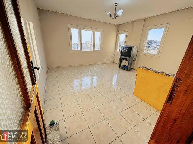 Çukuraltı Mahallesi, Menderes içerisinde kiralık mülk