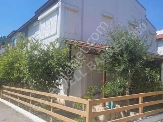 Menderes, İzmir içerisinde kiralık Villa