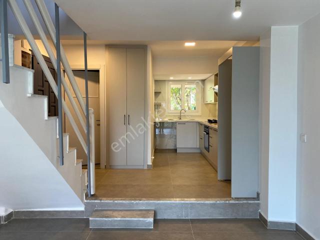 Menderes, İzmir içerisinde satılık Villa