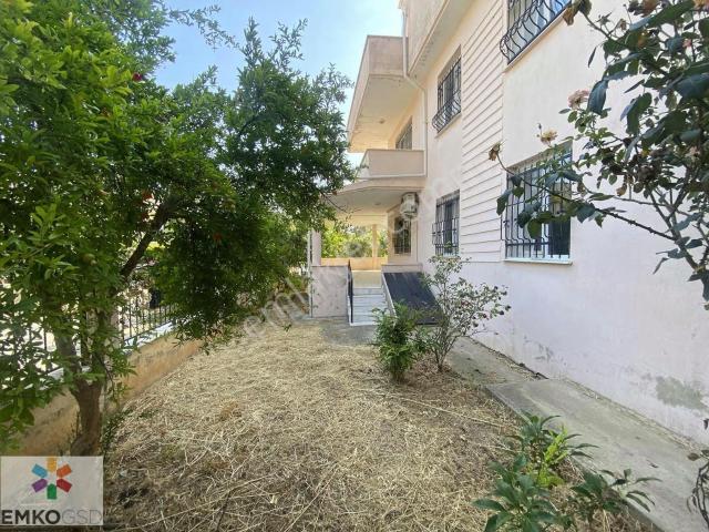 Çukuraltı Mahallesi, Menderes içerisinde satılık Villa