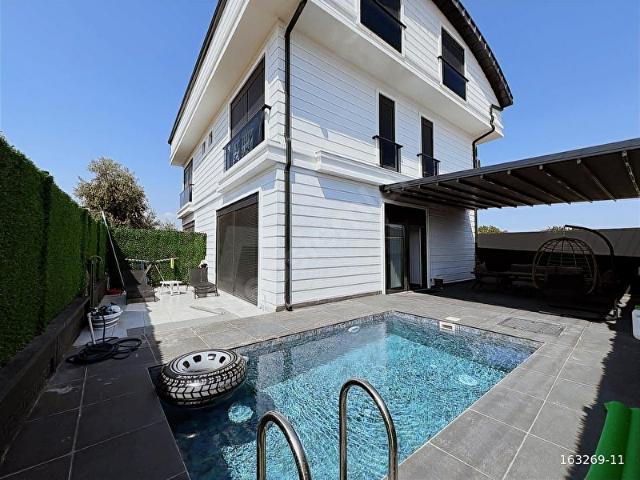 Döşemealti, Antalya içerisinde satılık Villa