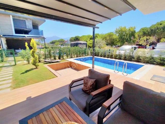 Davutlar Mahallesi, Kuşadası içerisinde satılık Villa