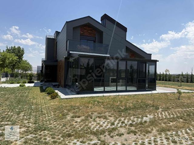 Gölbaşi, Ankara içerisinde satılık Villa