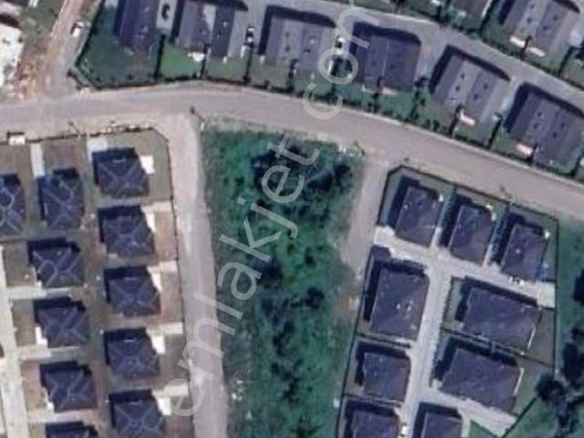 Düzce Merkez içerisinde satılık Villa