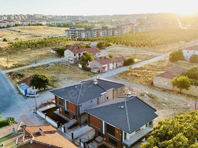 Odunpazari, Eskişehir içerisinde satılık Villa