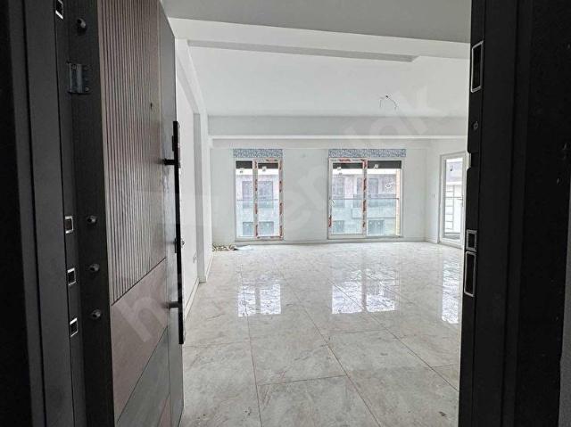 Pendik, İstanbul içerisinde satılık mülk