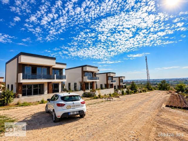 Şambayadı Mahallesi, Çukurova içerisinde satılık Villa