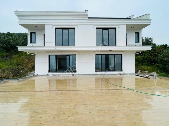 Gemlik, Bursa içerisinde satılık Villa