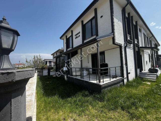 Karasu, Sakarya içerisinde satılık Villa