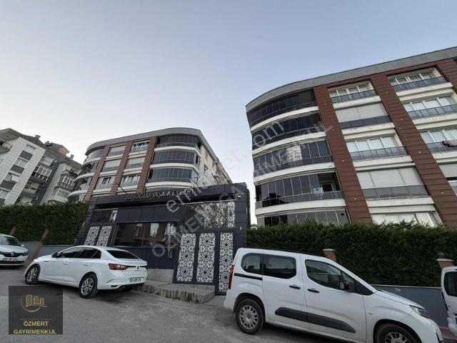 Karabağlar, İzmir içerisinde satılık mülk