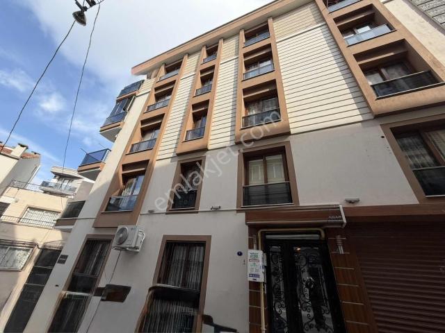 Karabağlar, İzmir içerisinde satılık mülk