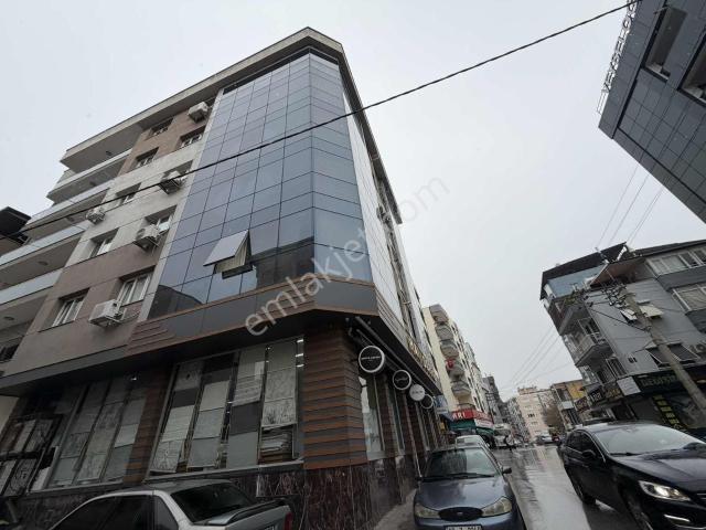 Karabağlar, İzmir içerisinde satılık mülk