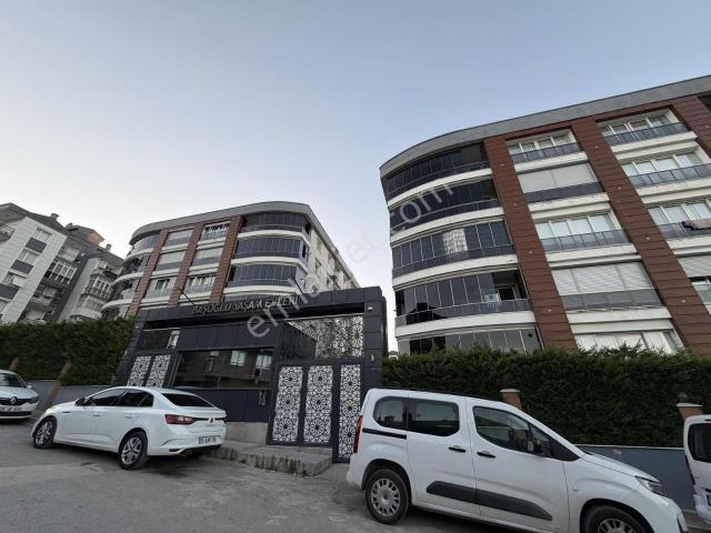 Karabağlar, İzmir içerisinde kiralık mülk